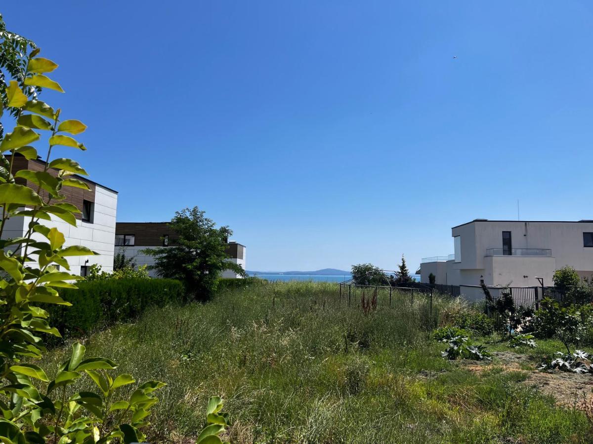 Las Brisas Garden Apartment Burgas City Eksteriør billede