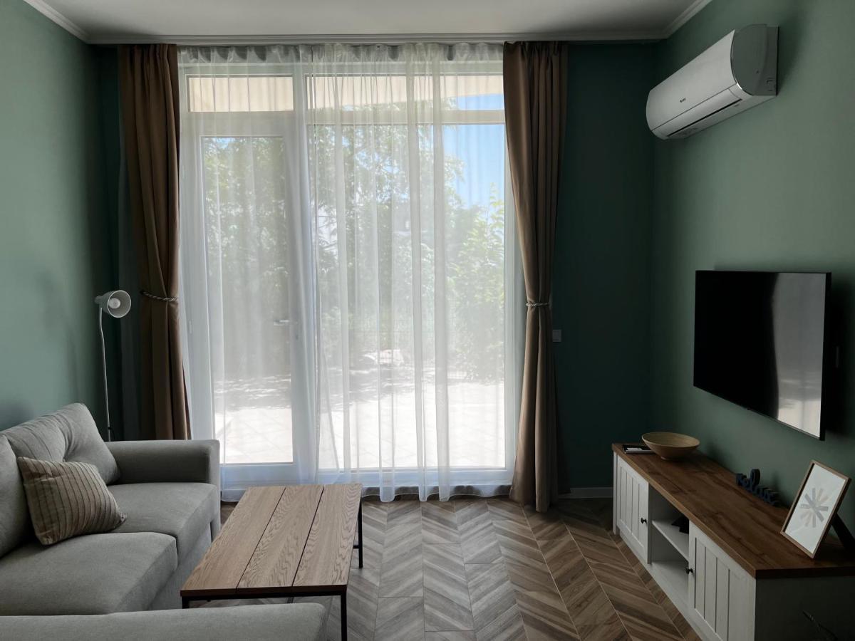Las Brisas Garden Apartment Burgas City Eksteriør billede