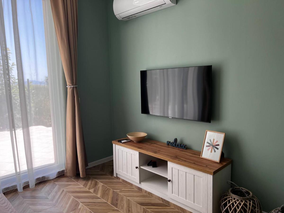 Las Brisas Garden Apartment Burgas City Eksteriør billede